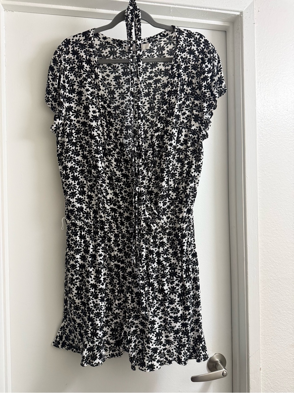 Black & White Floral Tie-Front Women’s romper.